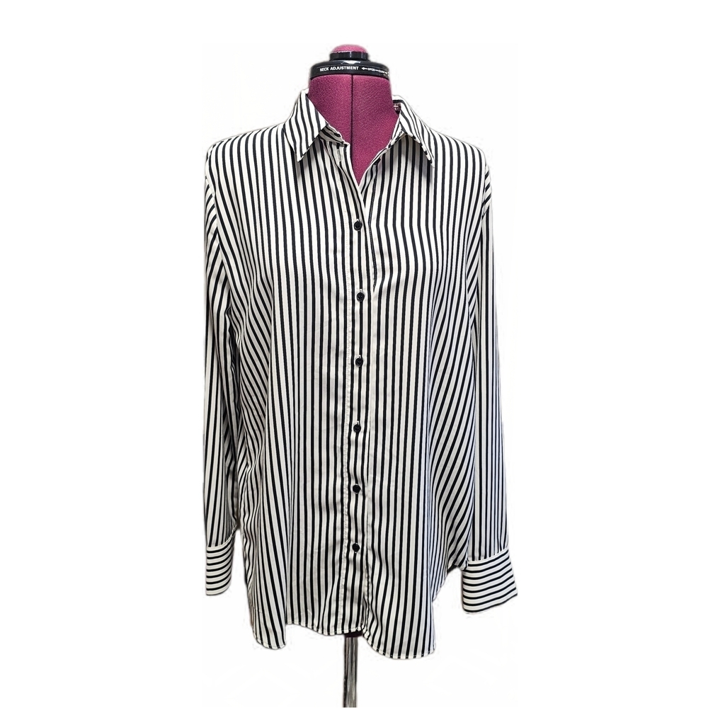 H&M Cream & Black Striped Long Sleeve Button-down Shirt Womens Medium